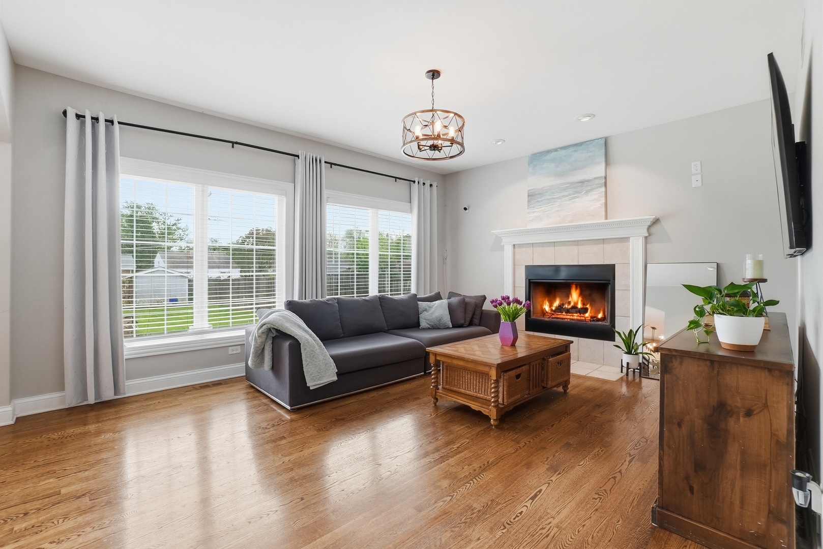 0S635 Robbins Street, Winfield, IL 60190