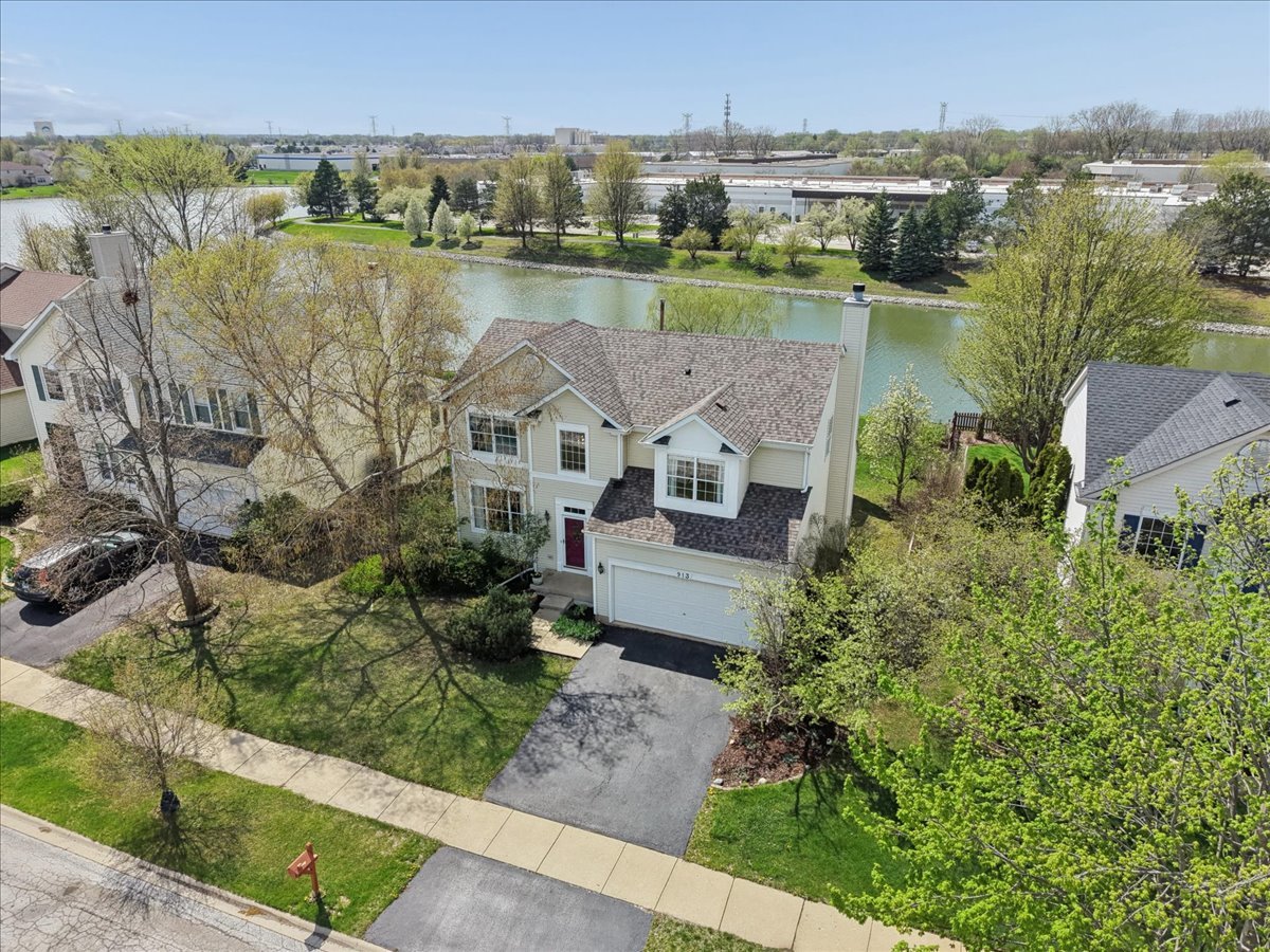 913 Meadowridge Drive, Aurora, IL 60504