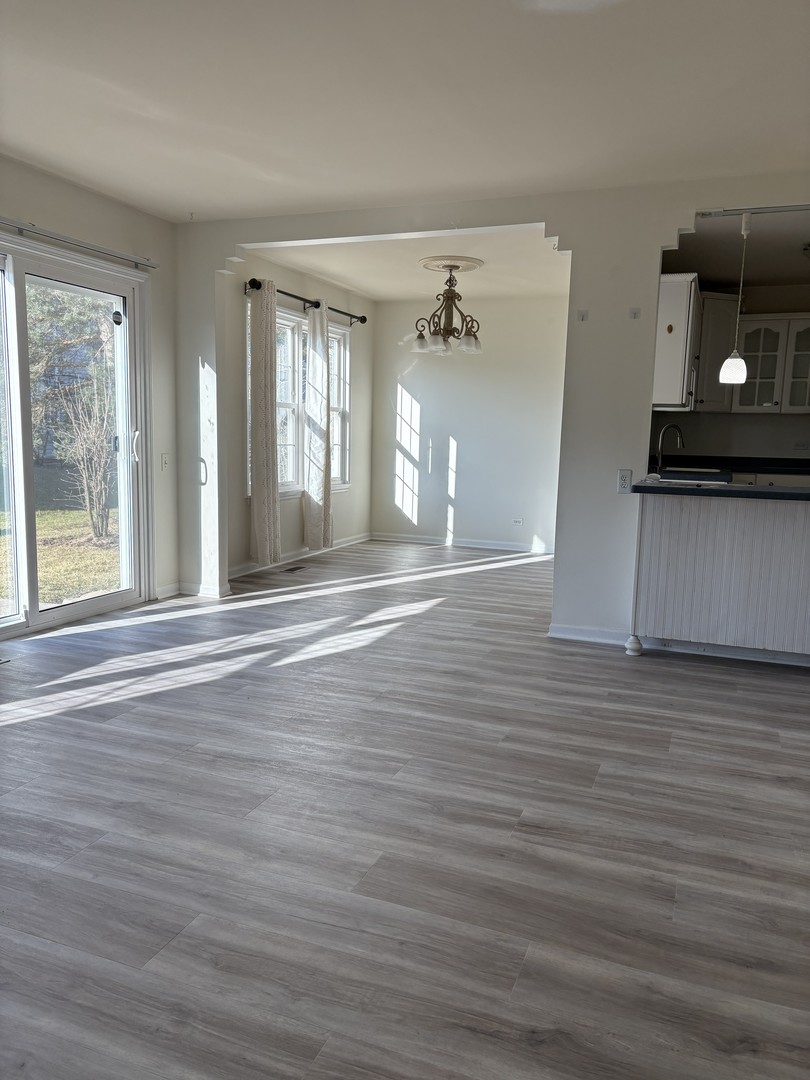 711 Savannah Lane #711, Crystal Lake, IL 60014