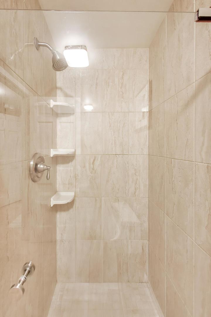 309 E Russet Way, Palatine, IL 60067