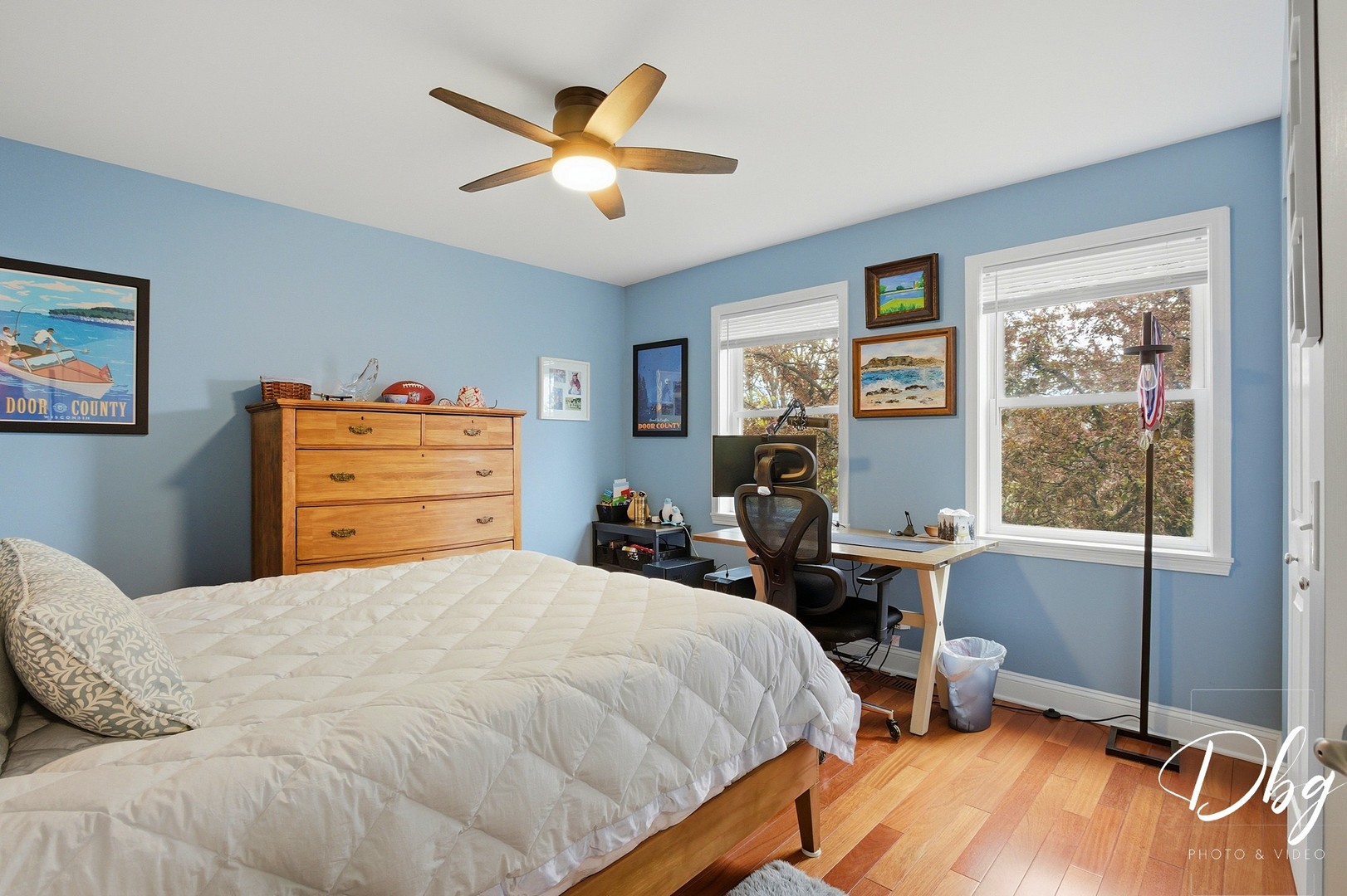 2225 N Old Pond Court, Round Lake Beach, IL 60073
