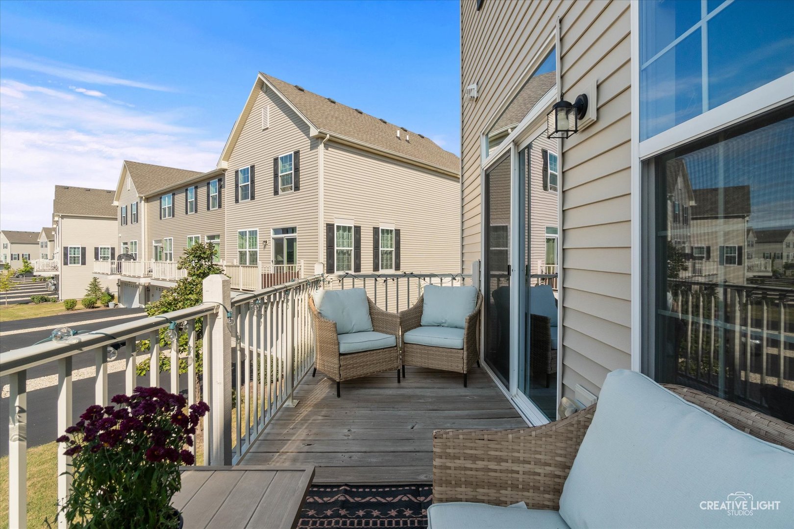 506 Creek Drive, Oswego, IL 60543