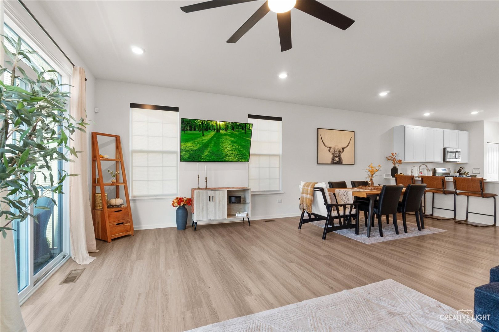 506 Creek Drive, Oswego, IL 60543