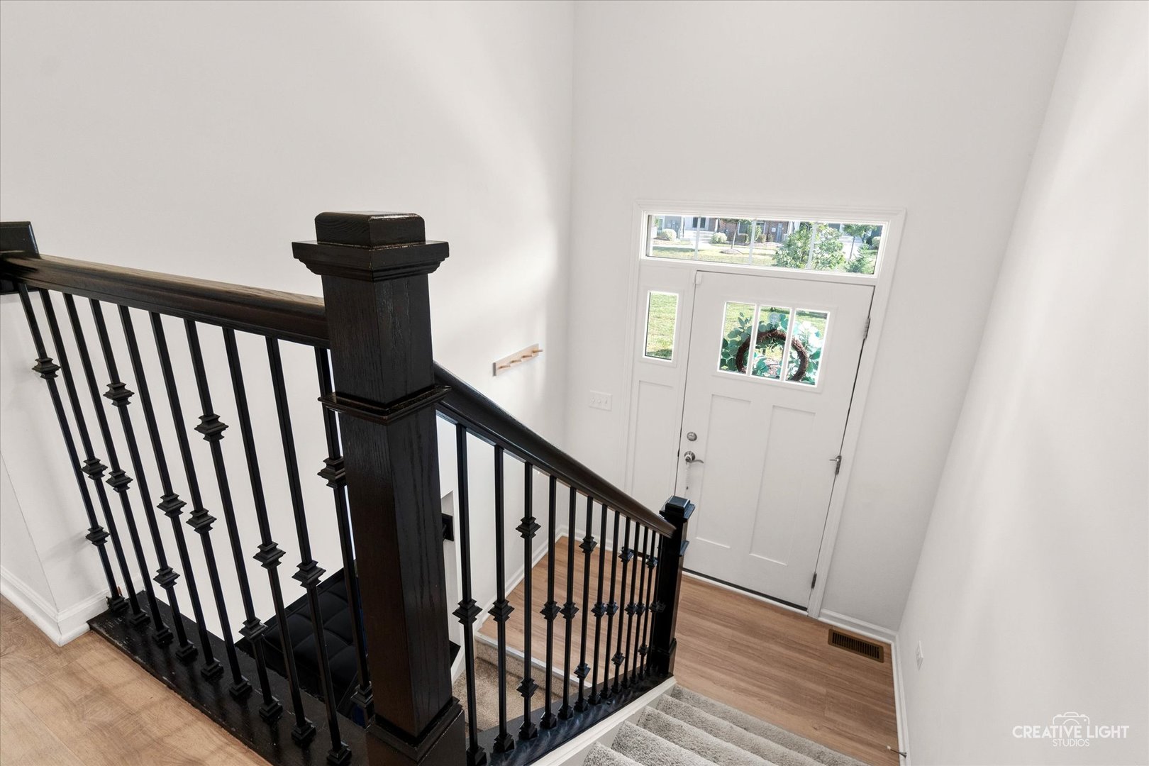 506 Creek Drive, Oswego, IL 60543