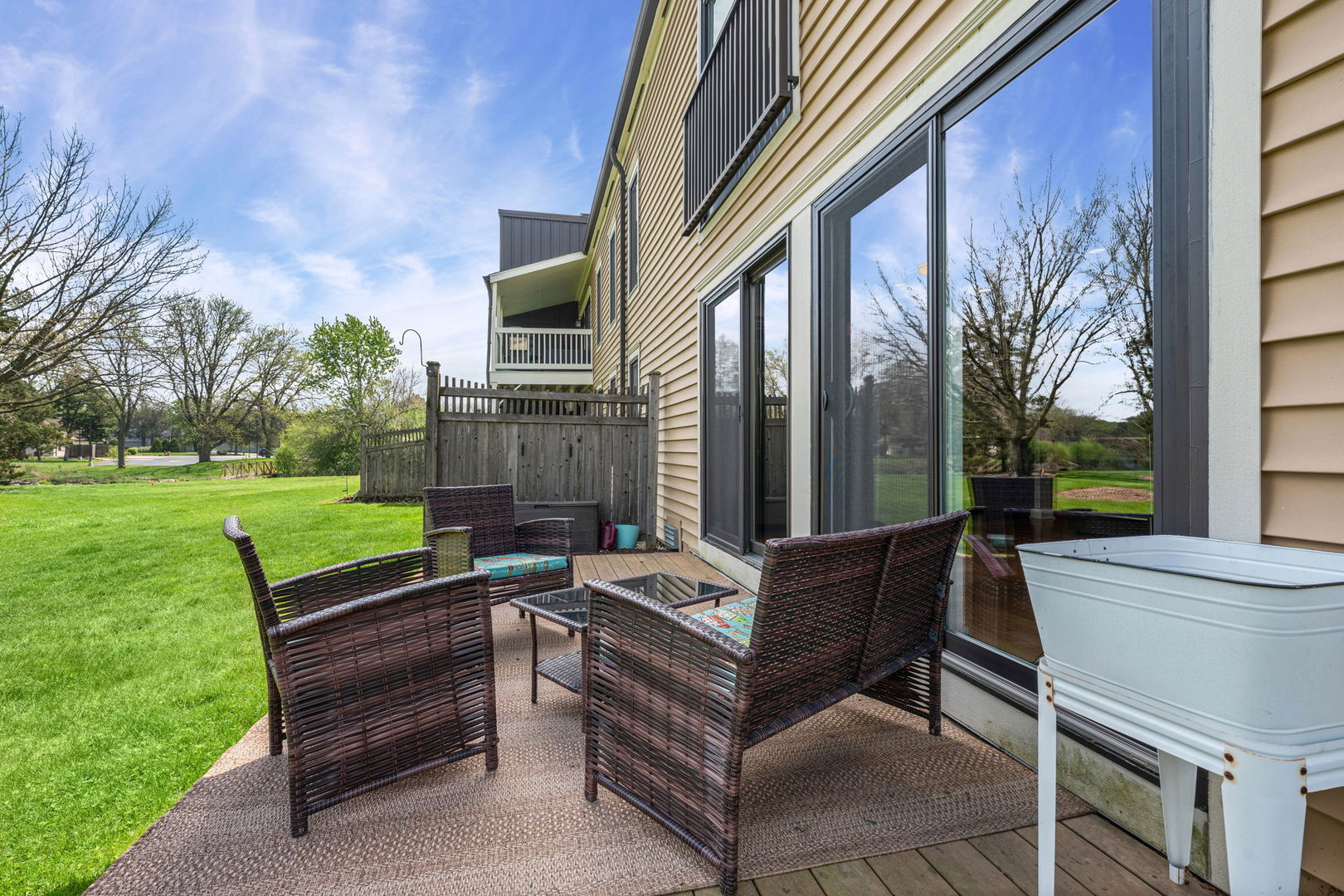 1477 S County Farm Road #1-1, Wheaton, IL 60189