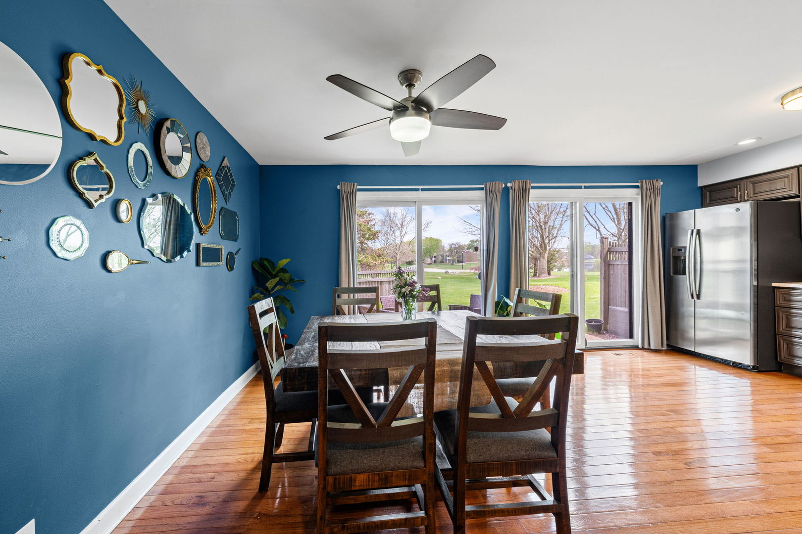 1477 S County Farm Road #1-1, Wheaton, IL 60189