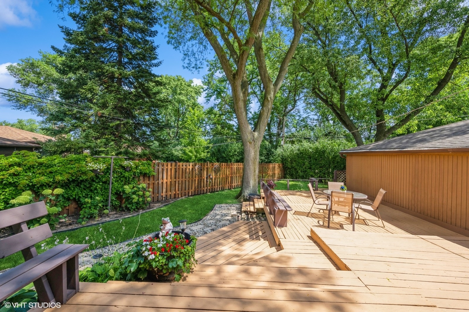 2530 Donald Court, Glenview, IL 60025