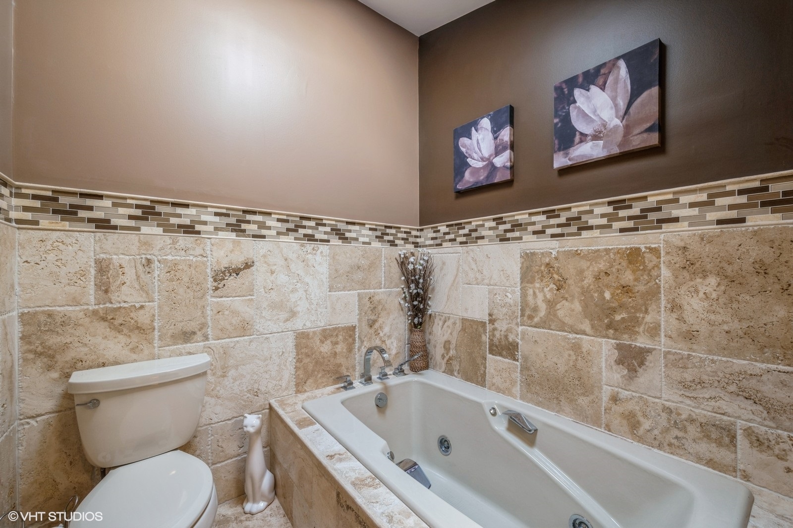 2530 Donald Court, Glenview, IL 60025