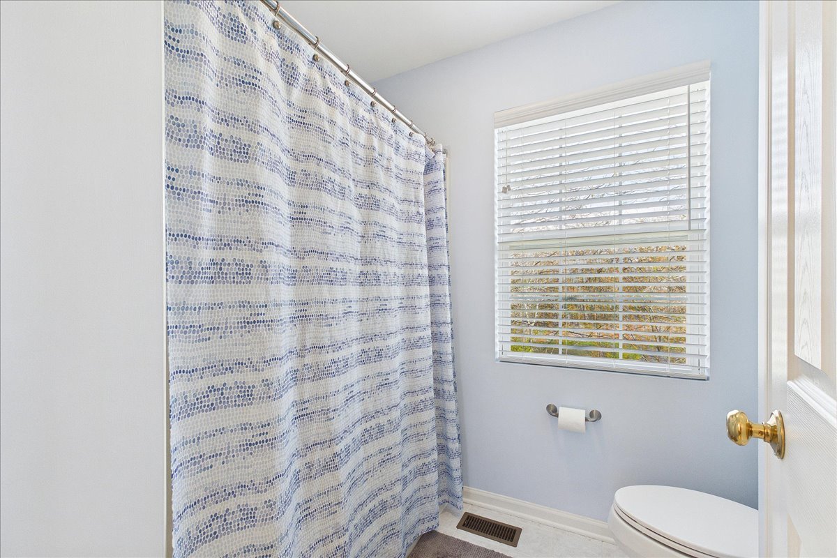 1609 Elderberry Lane, Lake Villa, IL 60046