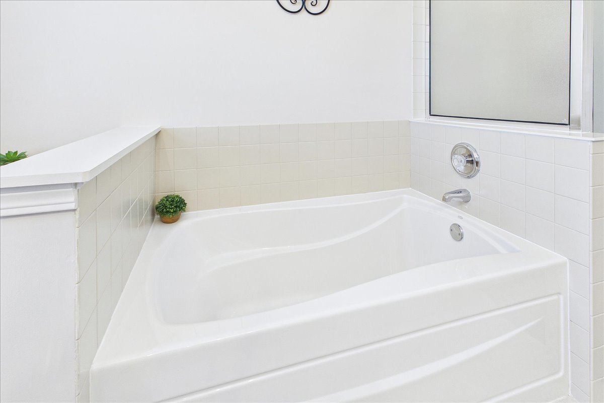 1609 Elderberry Lane, Lake Villa, IL 60046