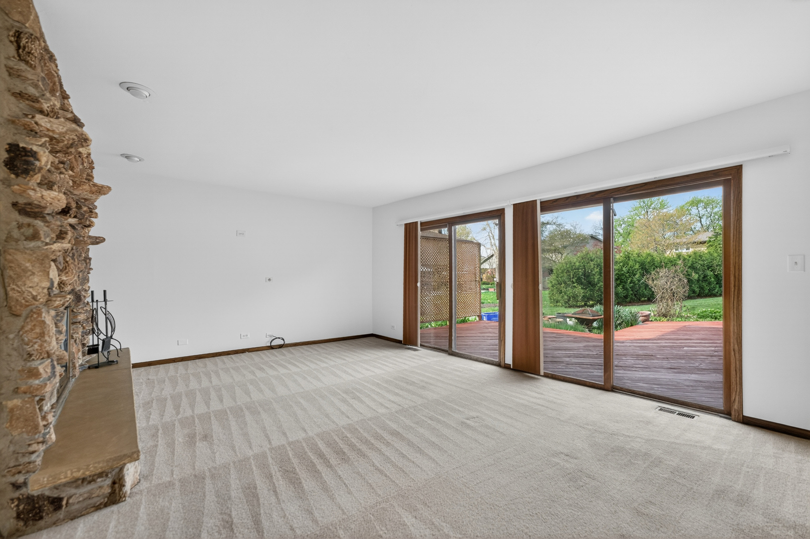 236 Saugus Lane, Schaumburg, IL 60173