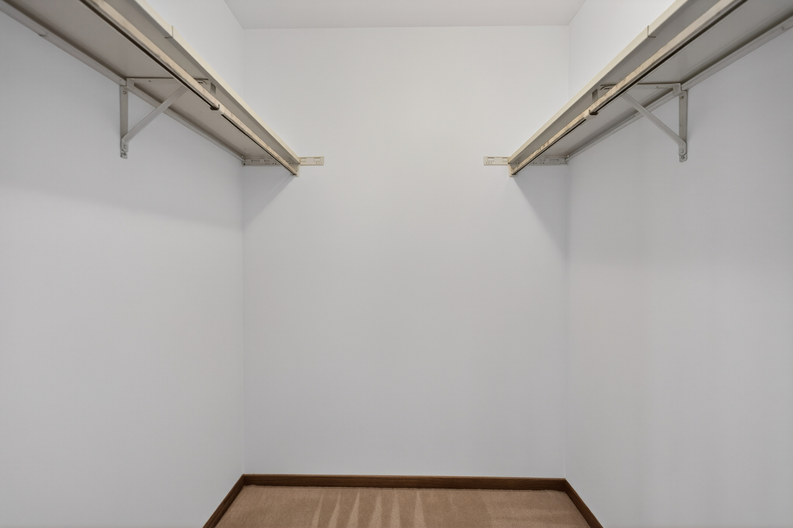 236 Saugus Lane, Schaumburg, IL 60173