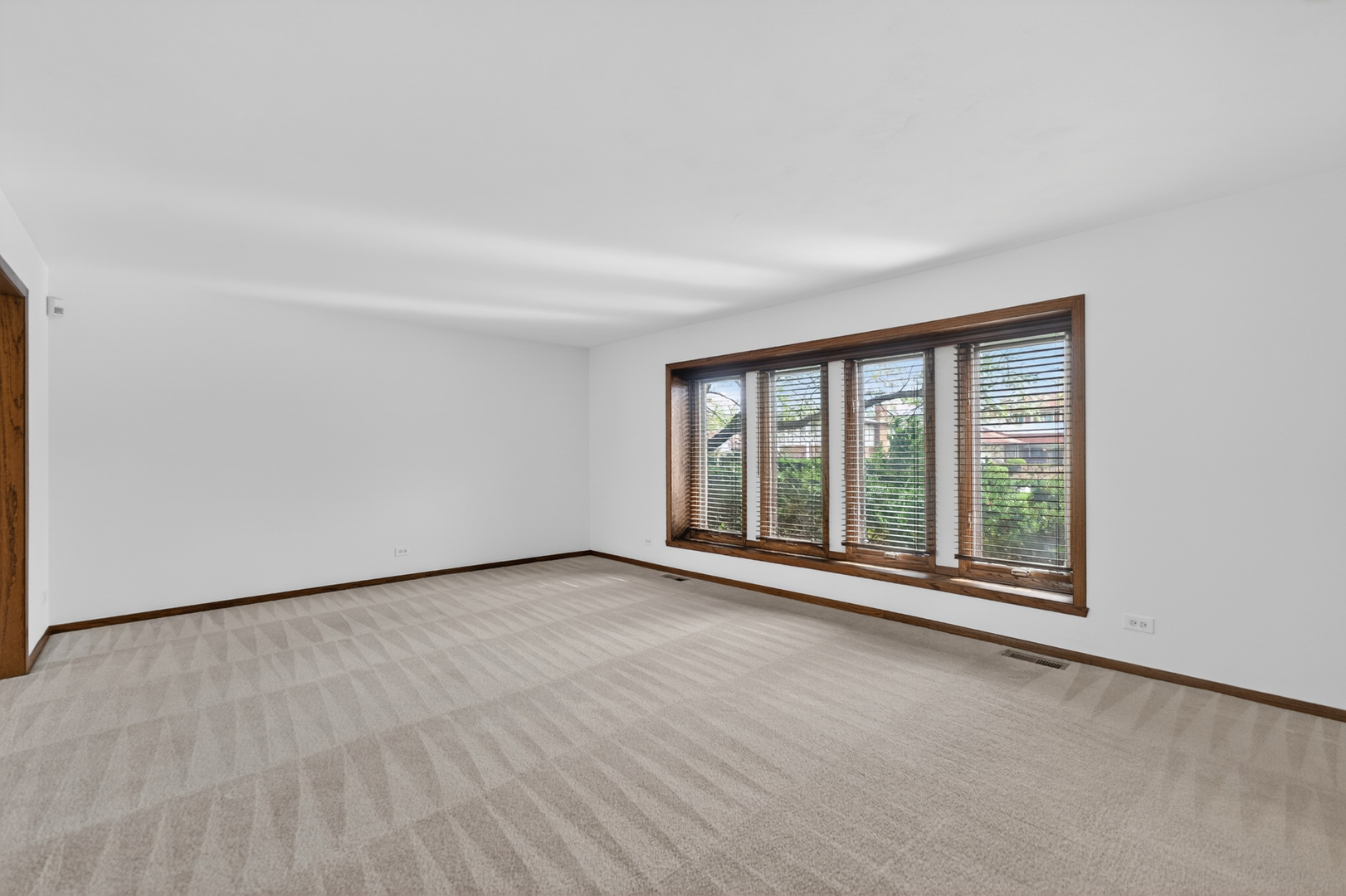 236 Saugus Lane, Schaumburg, IL 60173