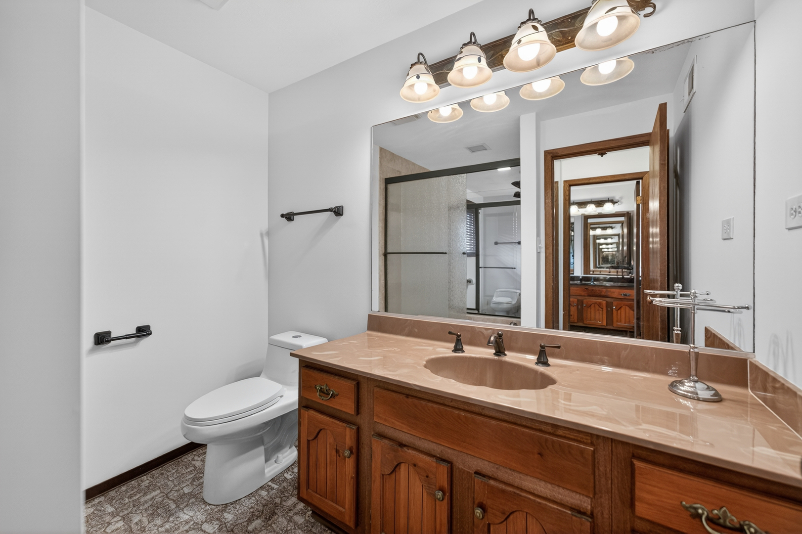 236 Saugus Lane, Schaumburg, IL 60173