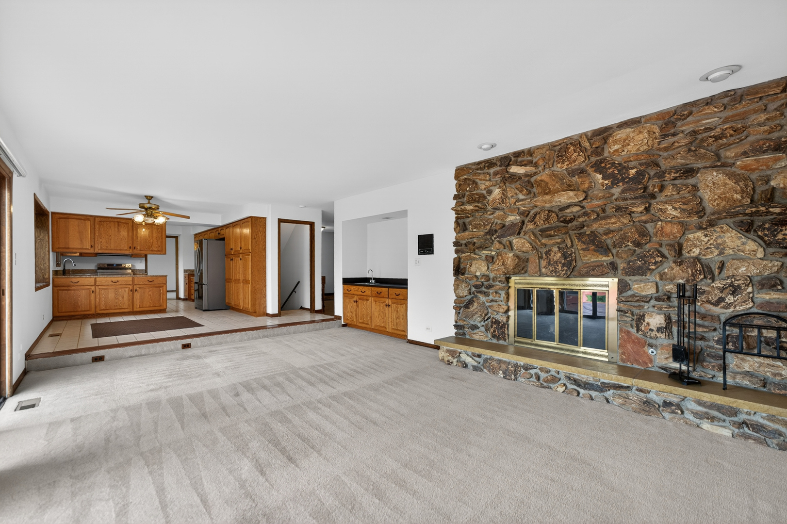 236 Saugus Lane, Schaumburg, IL 60173