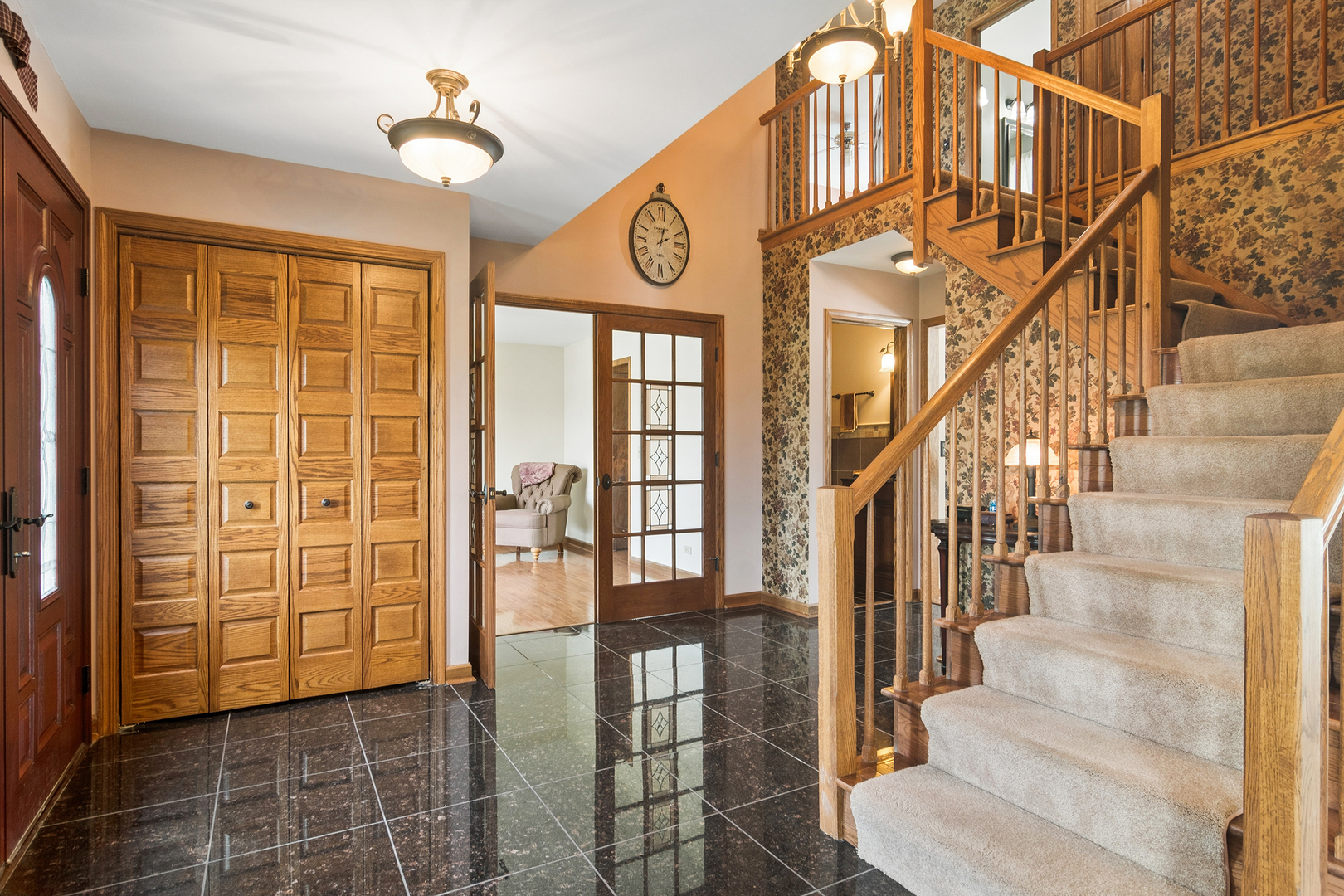 305 Anne Court, Prospect Heights, IL 60070