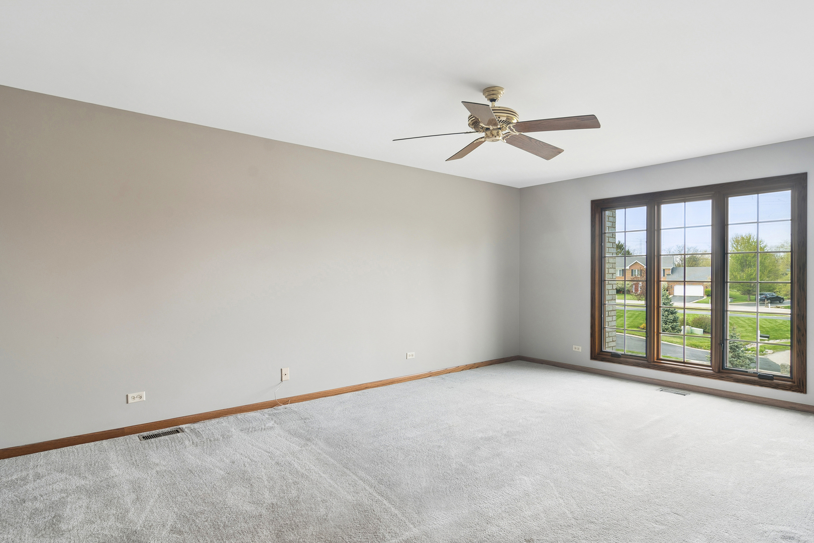 305 Anne Court, Prospect Heights, IL 60070