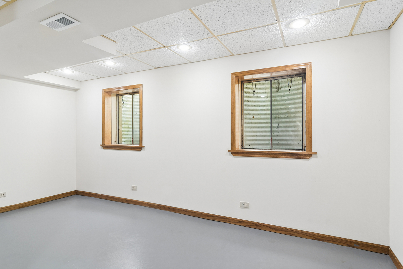 305 Anne Court, Prospect Heights, IL 60070