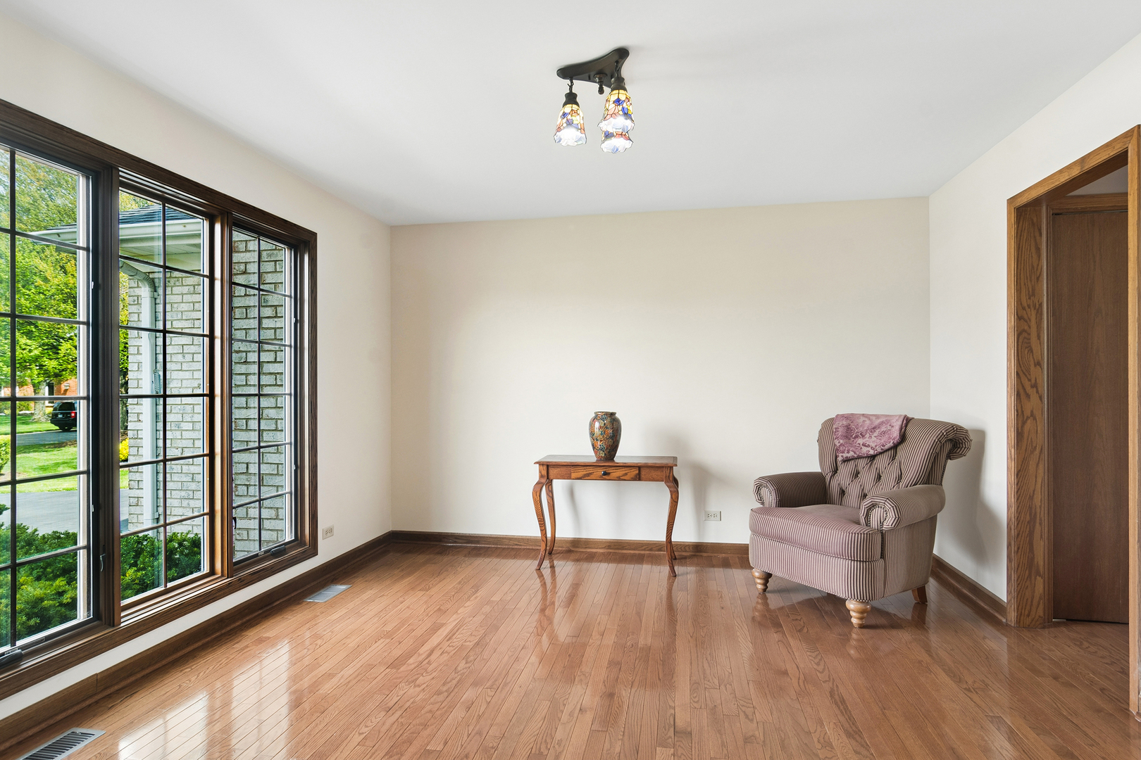 305 Anne Court, Prospect Heights, IL 60070