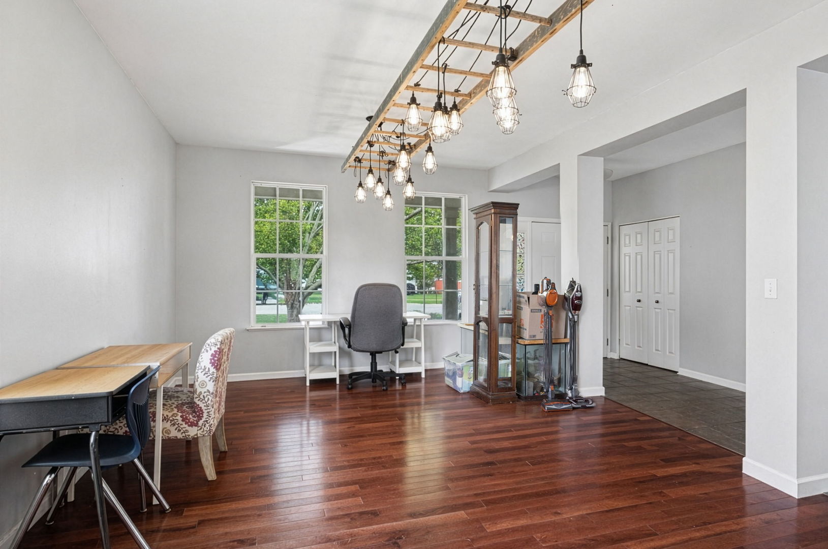 6404 Roth Court, Joliet, IL 60431