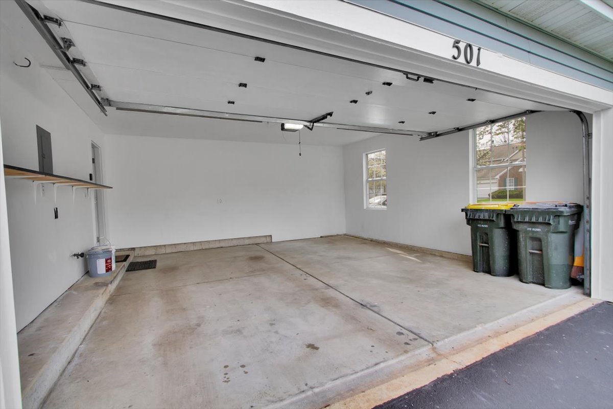 501 King Avenue #501, East Dundee, IL 60118