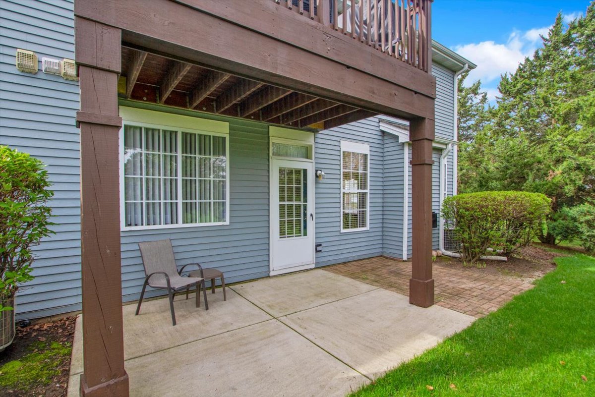 501 King Avenue #501, East Dundee, IL 60118