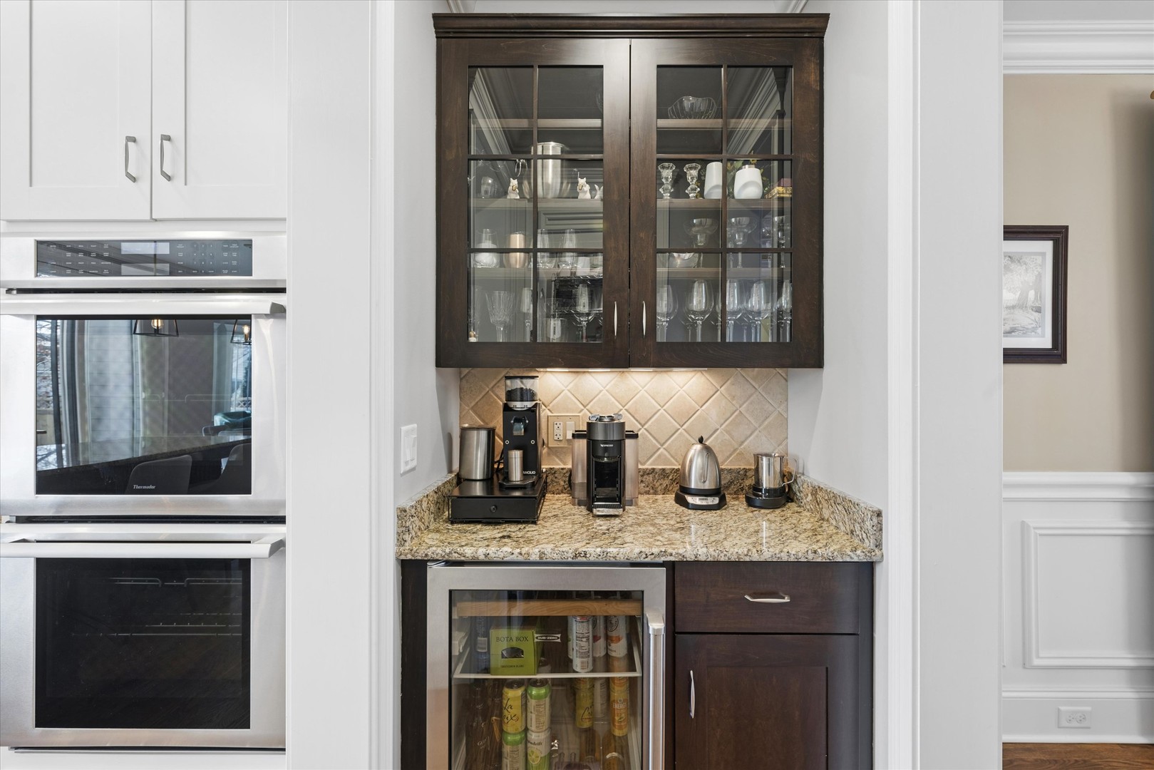 700 S Swain Avenue, Elmhurst, IL 60126