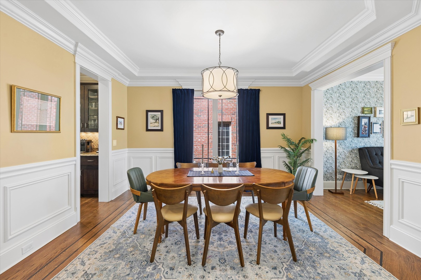 700 S Swain Avenue, Elmhurst, IL 60126