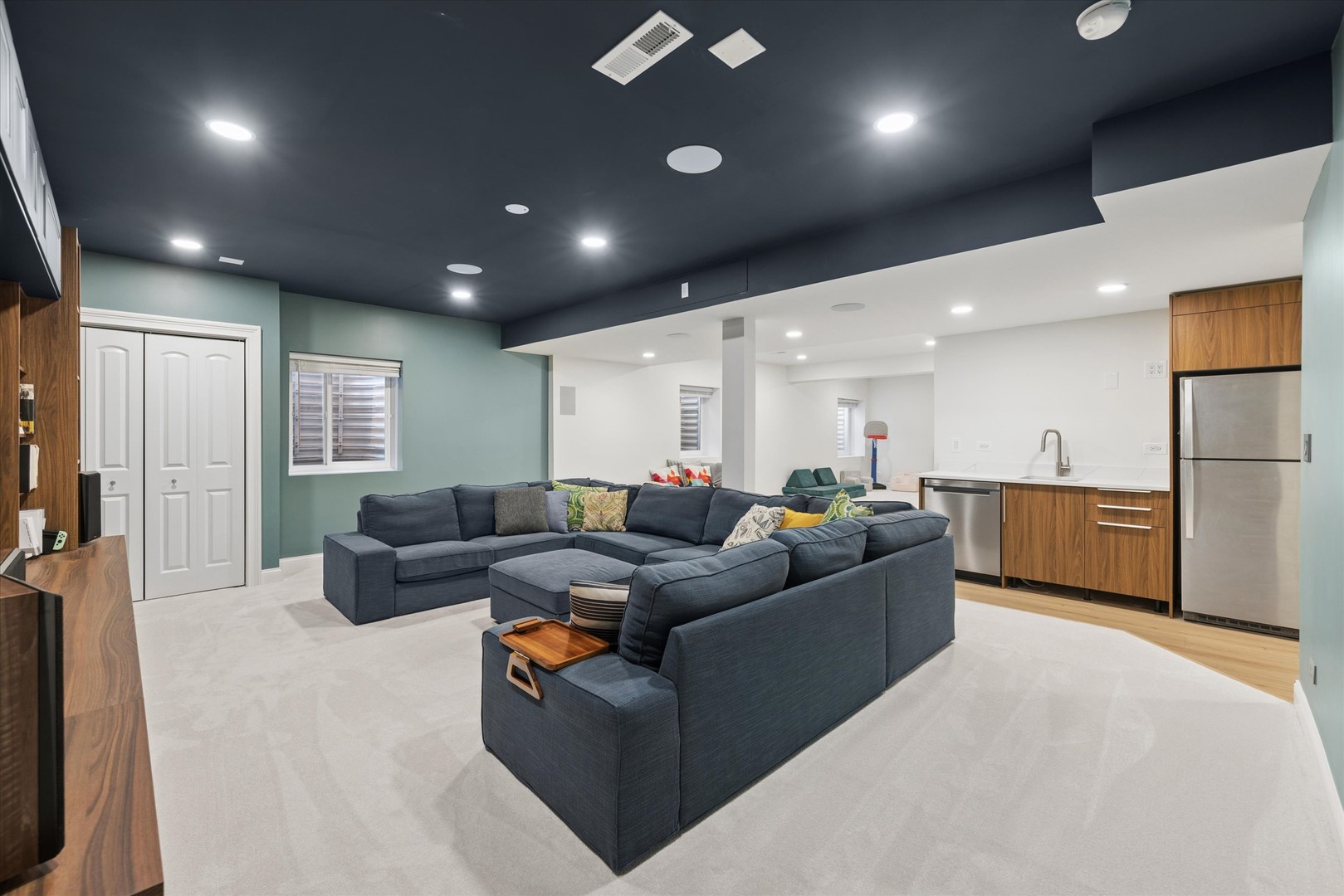 700 S Swain Avenue, Elmhurst, IL 60126