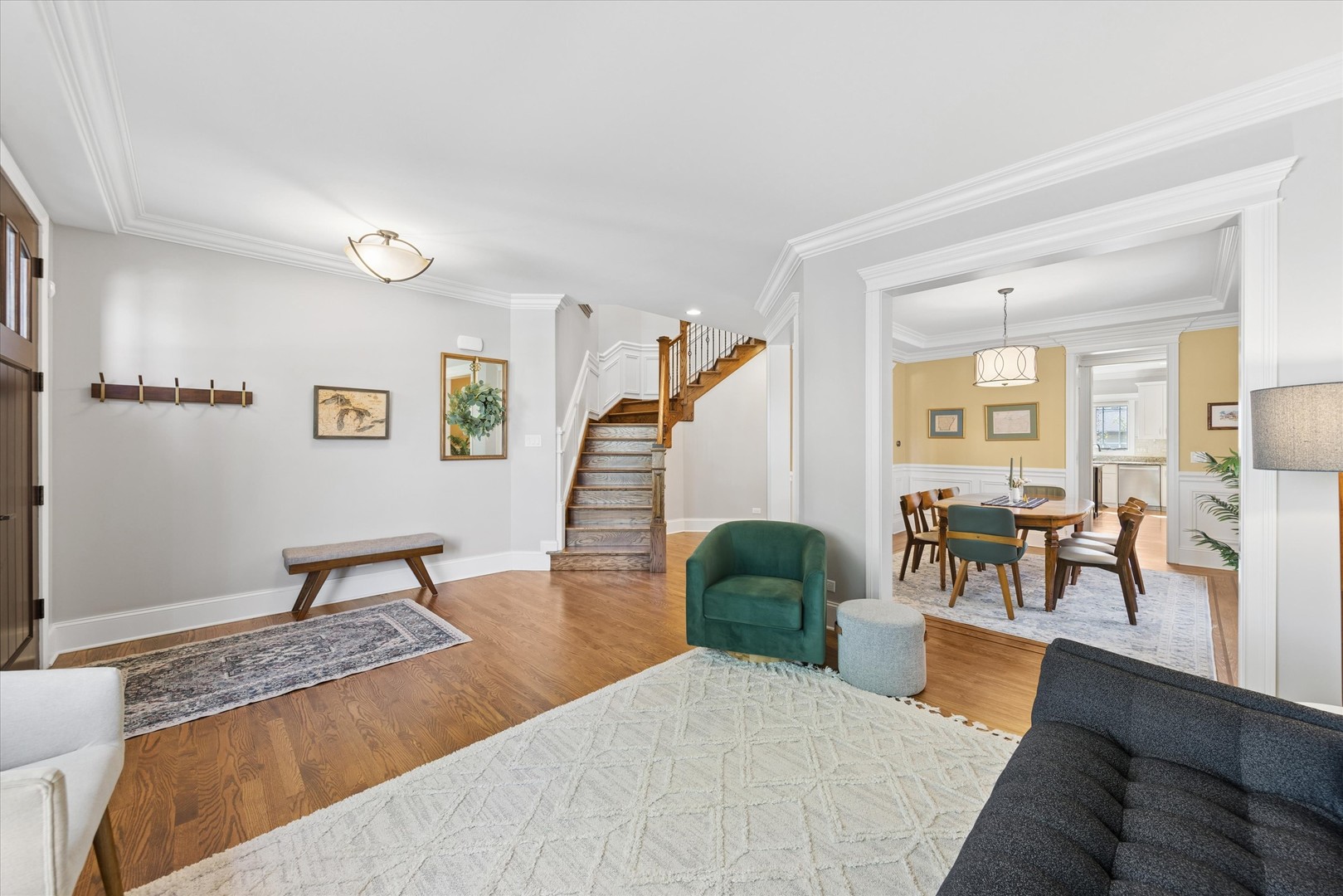 700 S Swain Avenue, Elmhurst, IL 60126