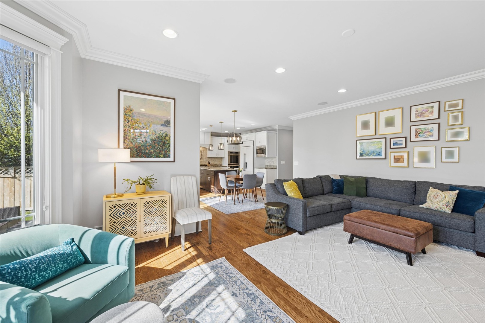 700 S Swain Avenue, Elmhurst, IL 60126