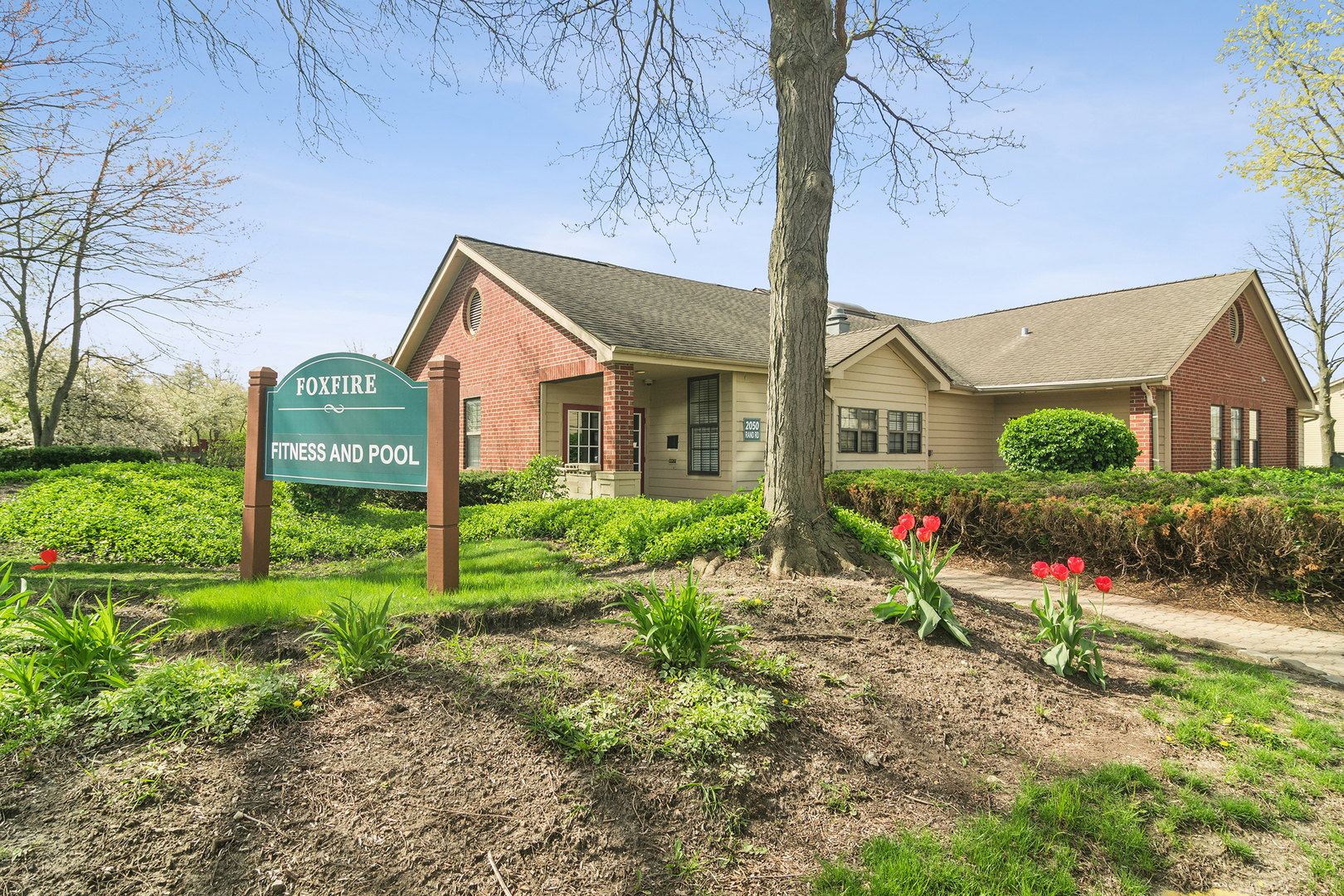 2060 N Rand Road #204, Palatine, IL 60074