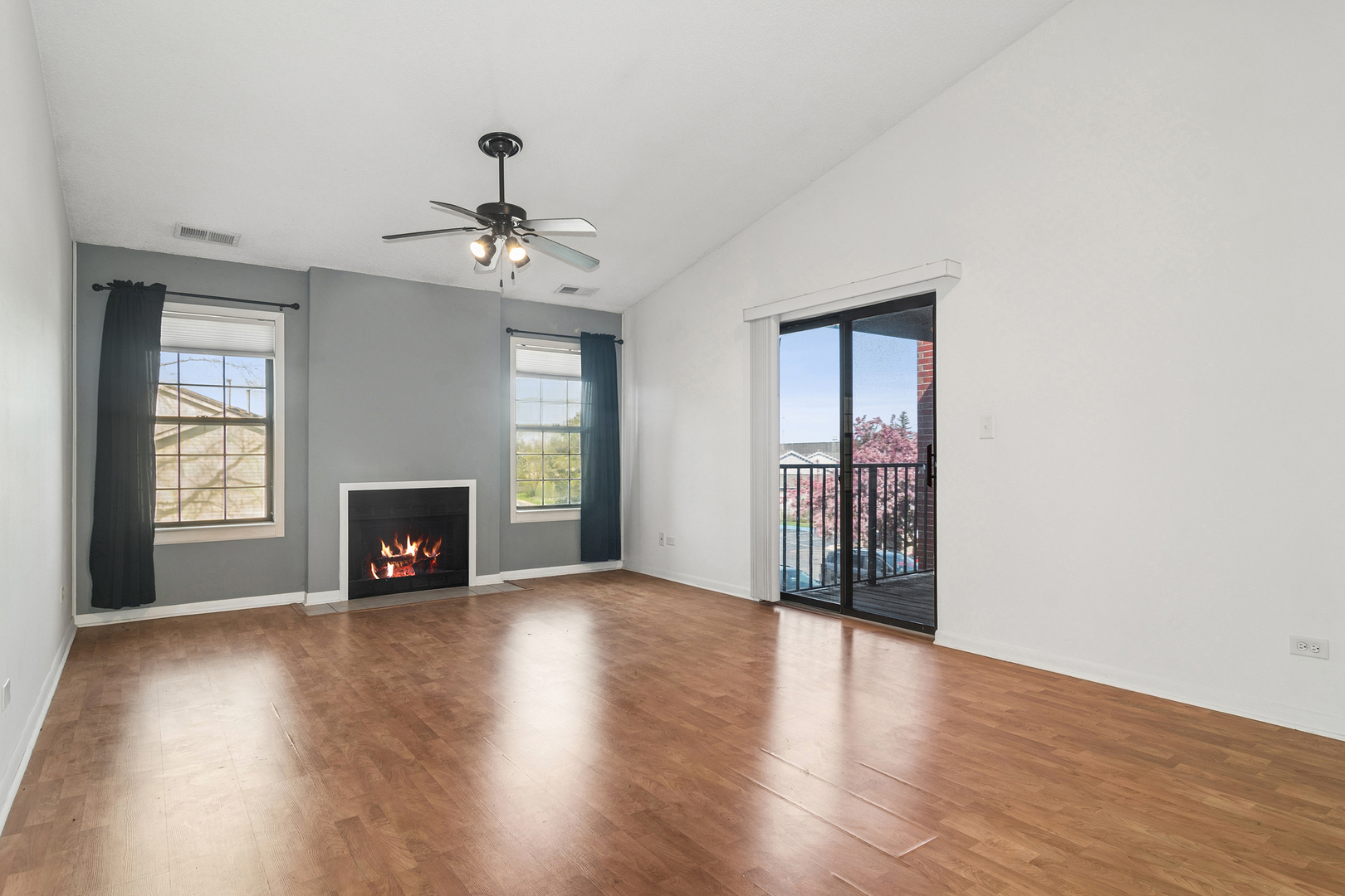 2060 N Rand Road #204, Palatine, IL 60074