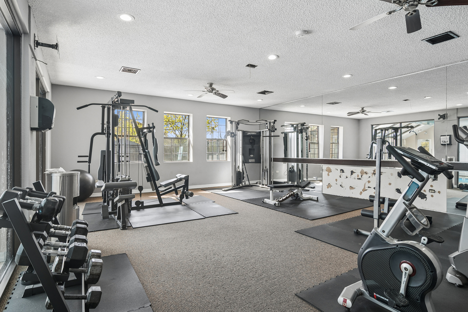 2060 N Rand Road #204, Palatine, IL 60074