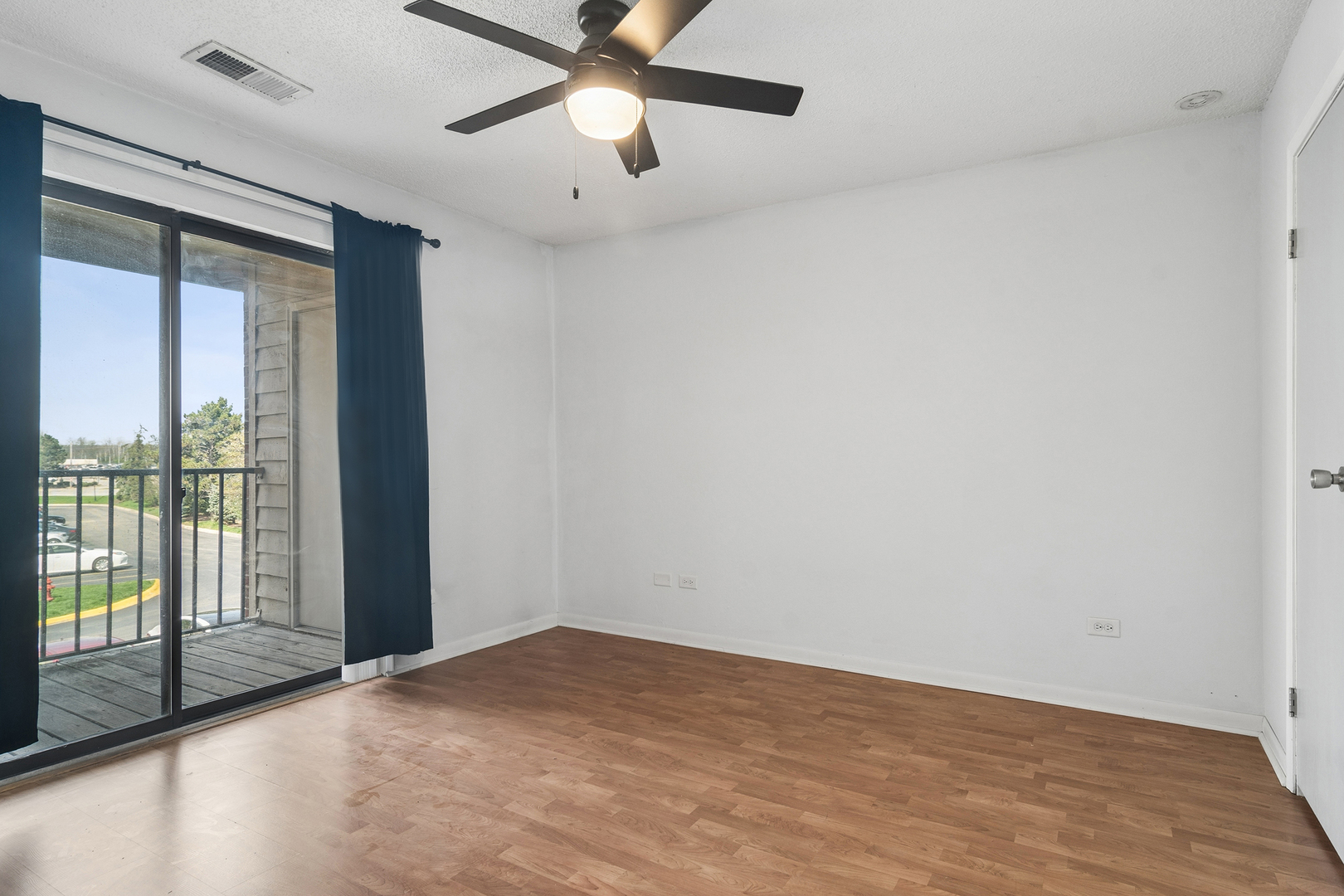 2060 N Rand Road #204, Palatine, IL 60074