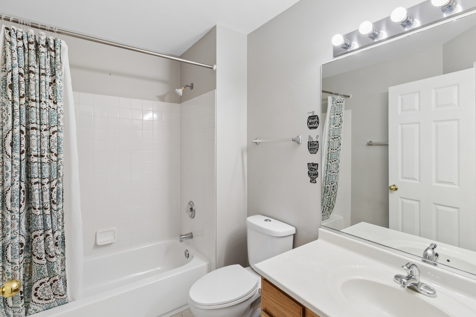 Hoffman Estates, IL 60192