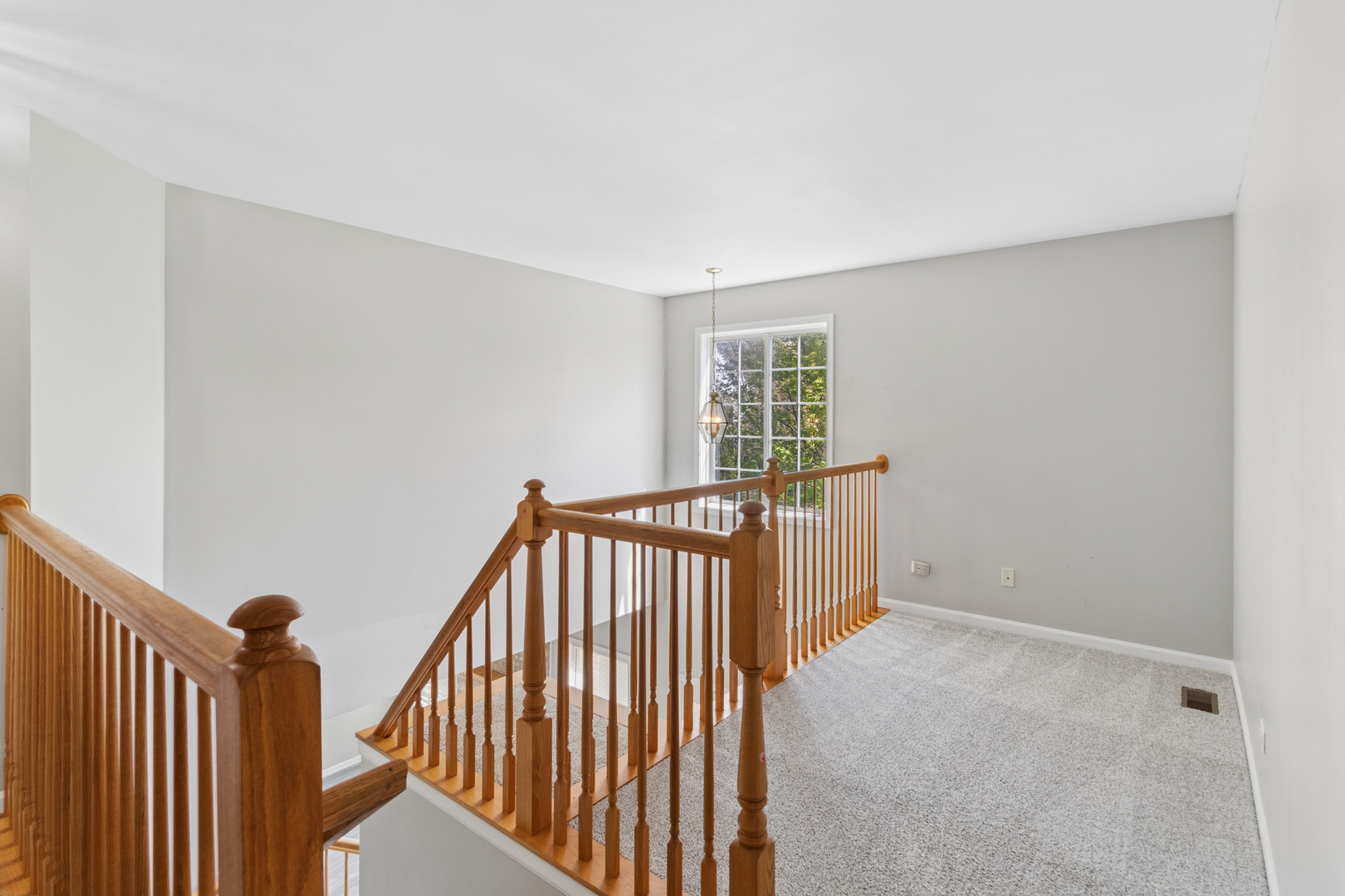 Hoffman Estates, IL 60192