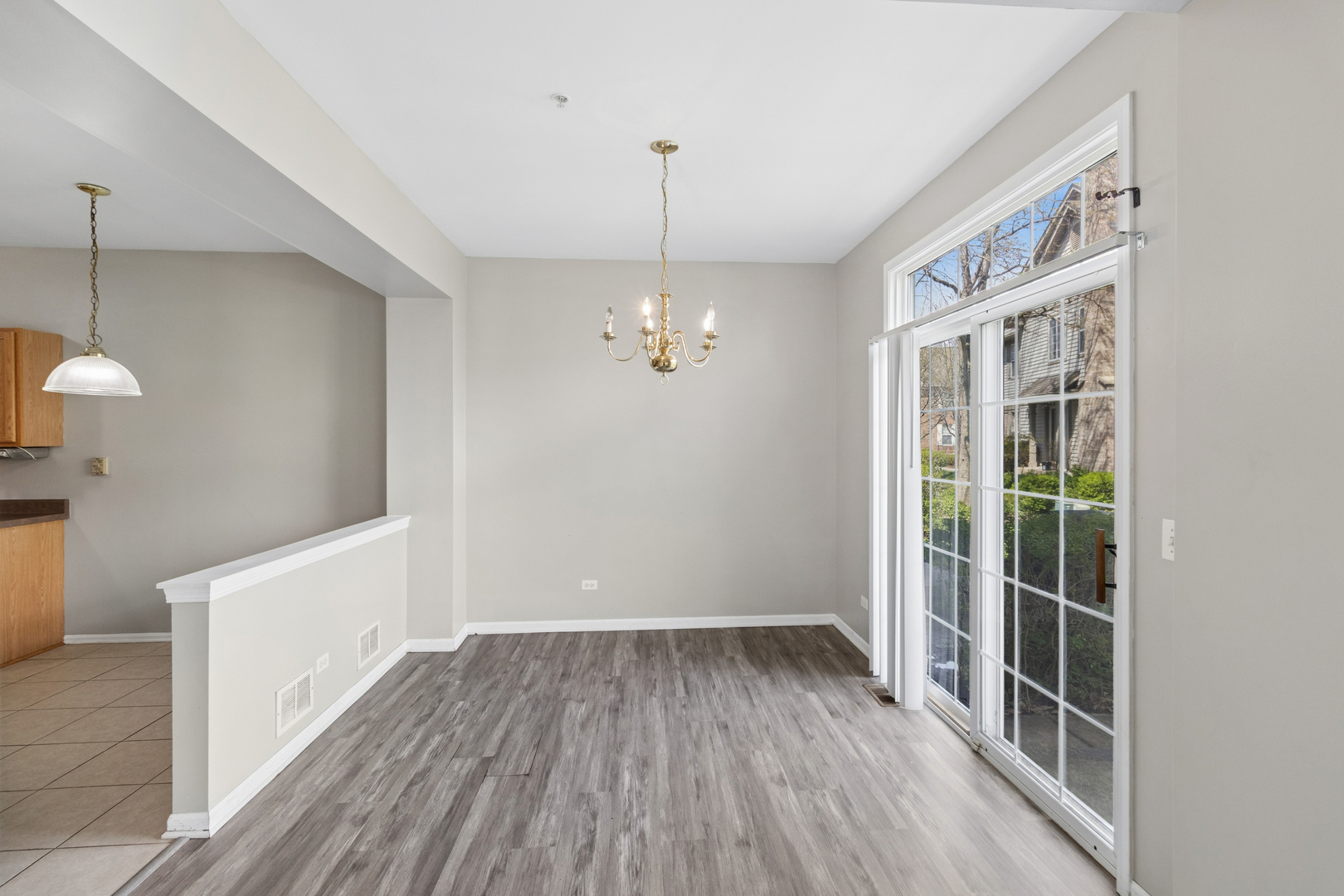 Hoffman Estates, IL 60192