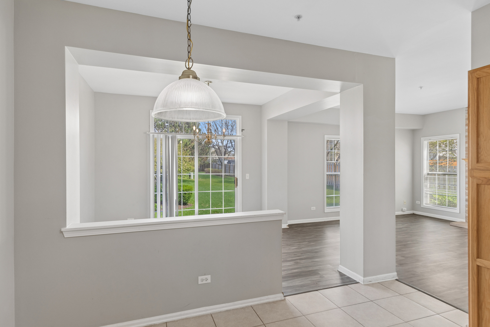 Hoffman Estates, IL 60192