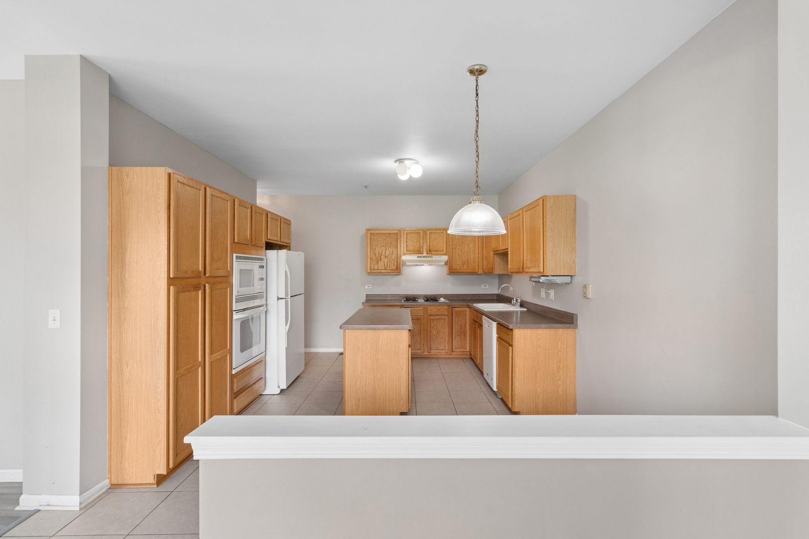 Hoffman Estates, IL 60192