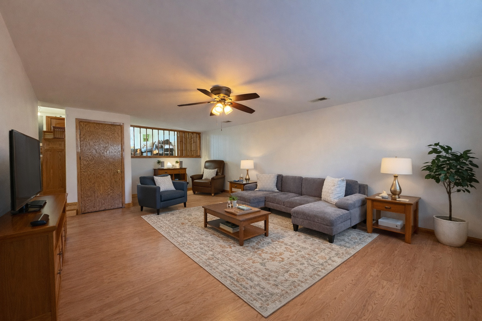 6944 W 106th Place, Worth, IL 60482