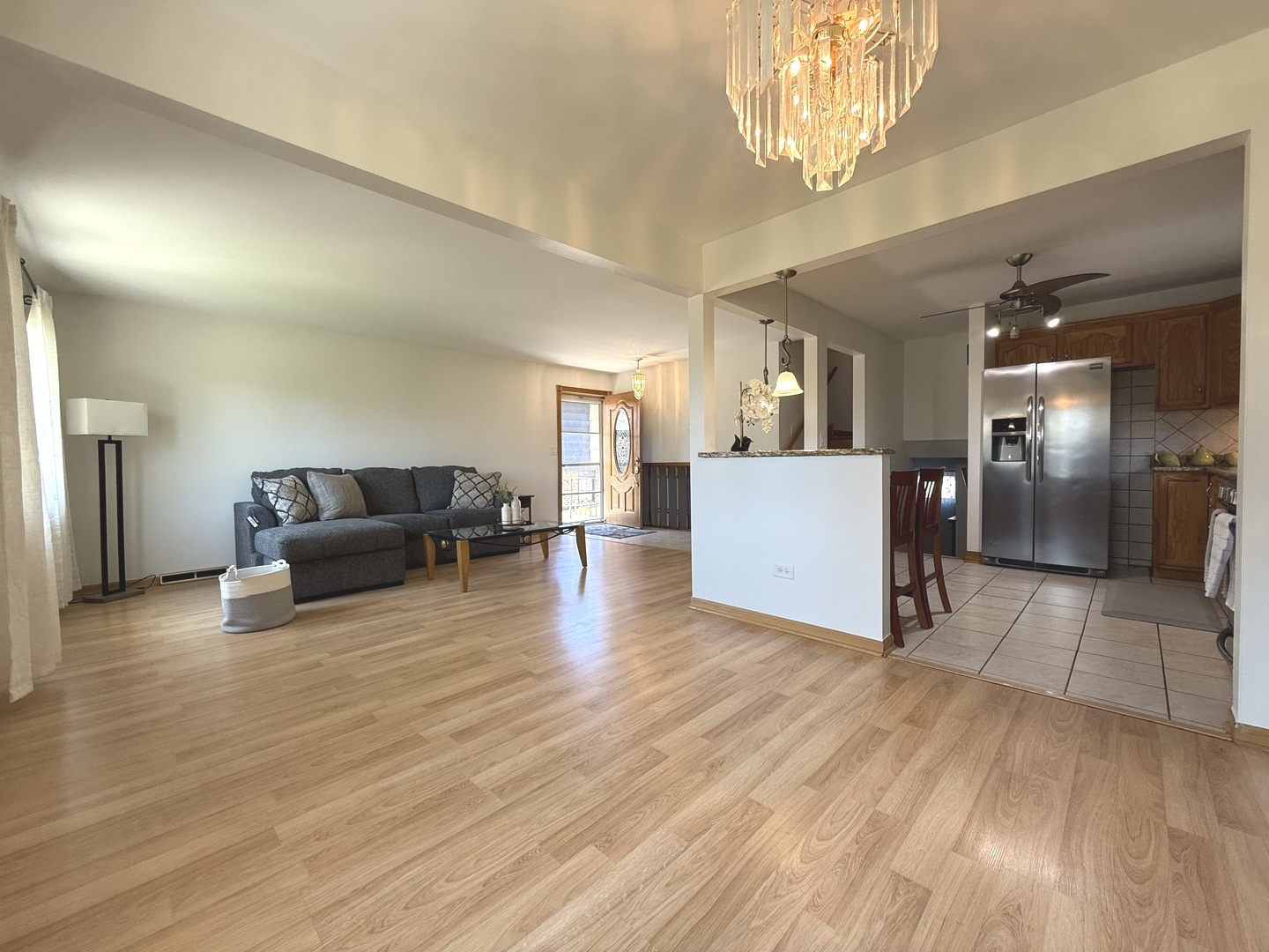 6944 W 106th Place, Worth, IL 60482