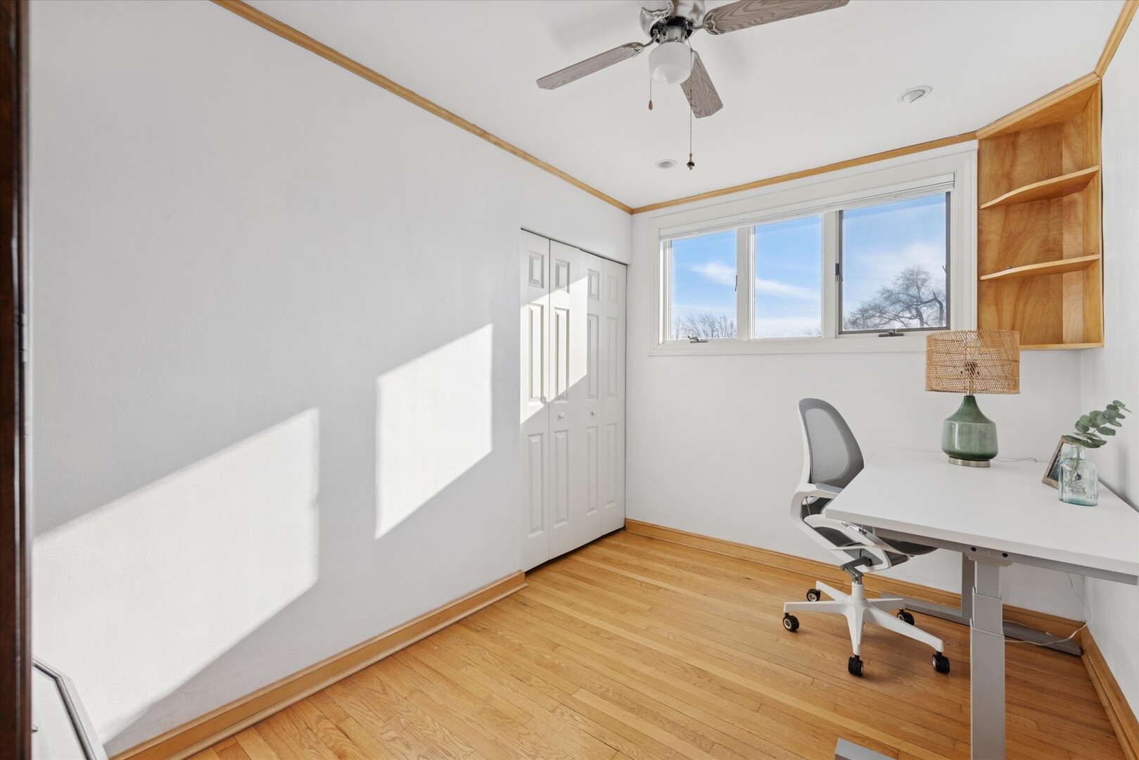 275 W North Avenue, Elmhurst, IL 60126