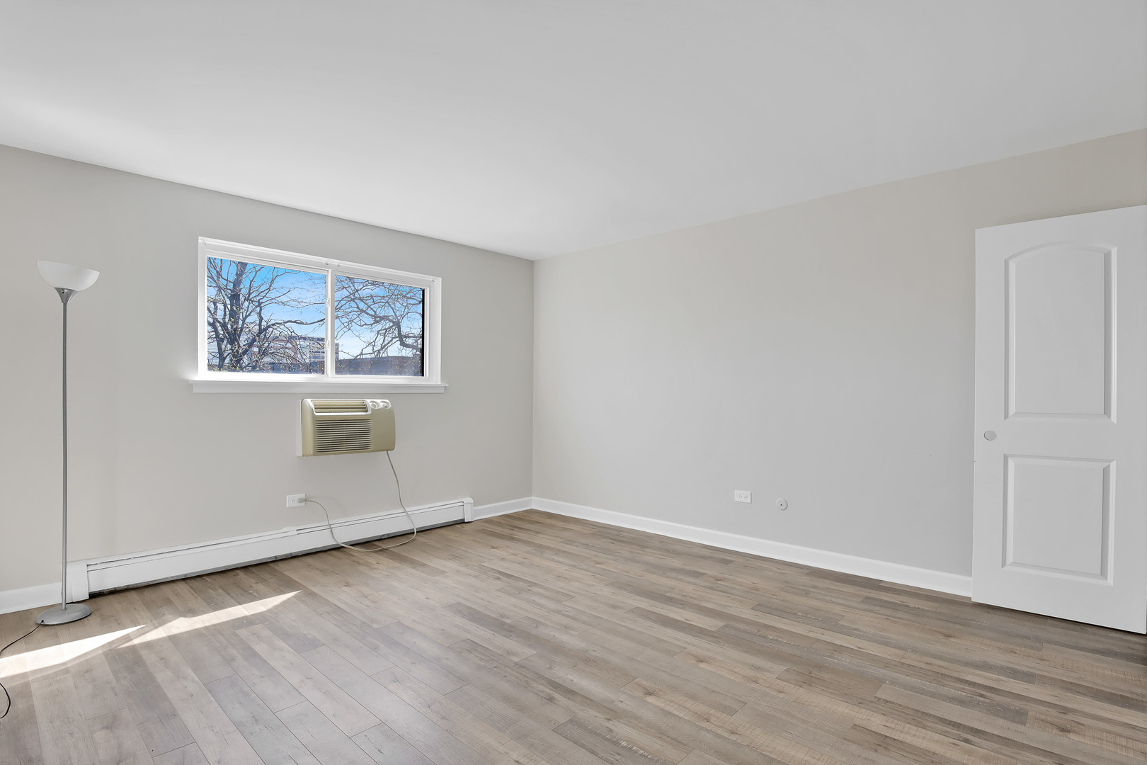 8970 N Parkside Avenue #418, Des Plaines, IL 60016