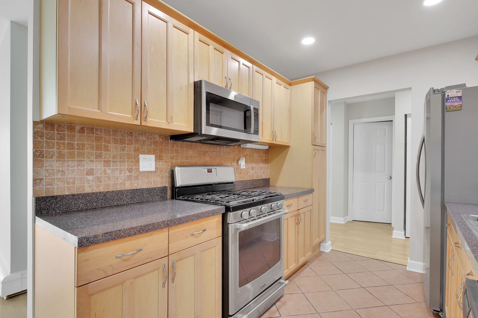 8970 N Parkside Avenue #418, Des Plaines, IL 60016