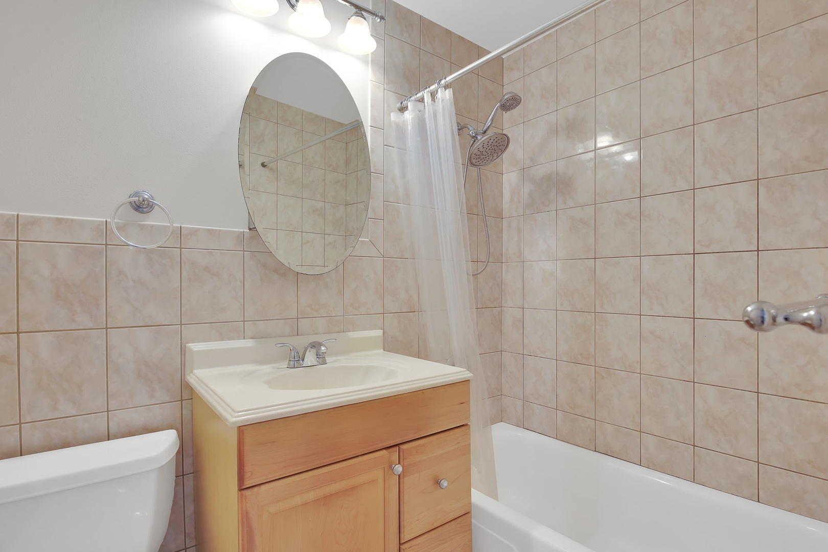 8970 N Parkside Avenue #418, Des Plaines, IL 60016