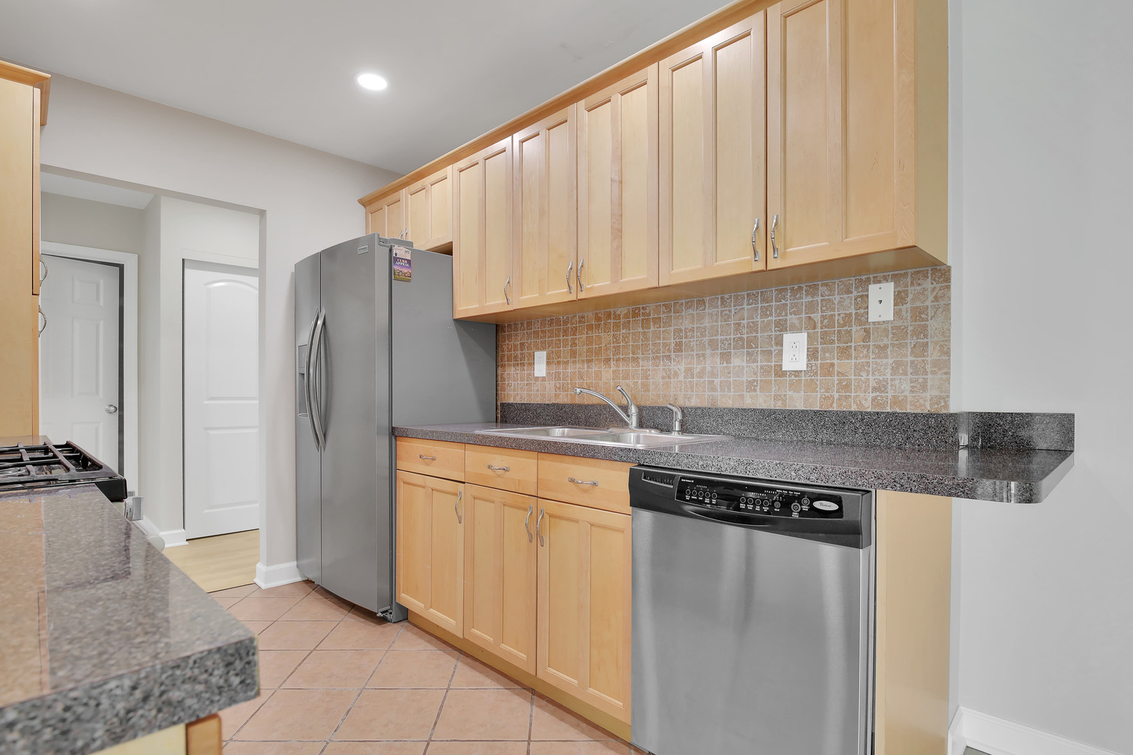 8970 N Parkside Avenue #418, Des Plaines, IL 60016