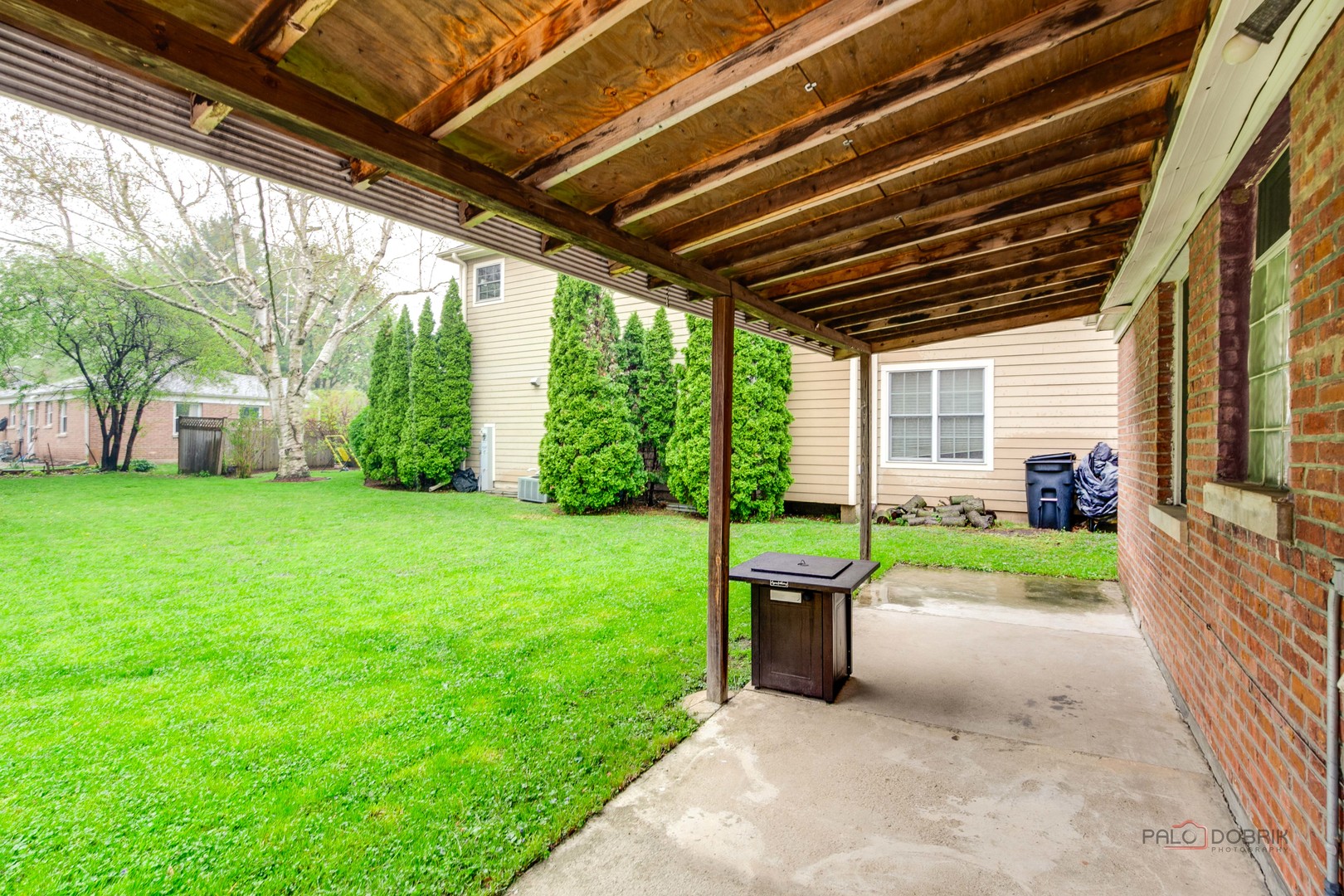 805 E Rockland Road, Libertyville, IL 60048