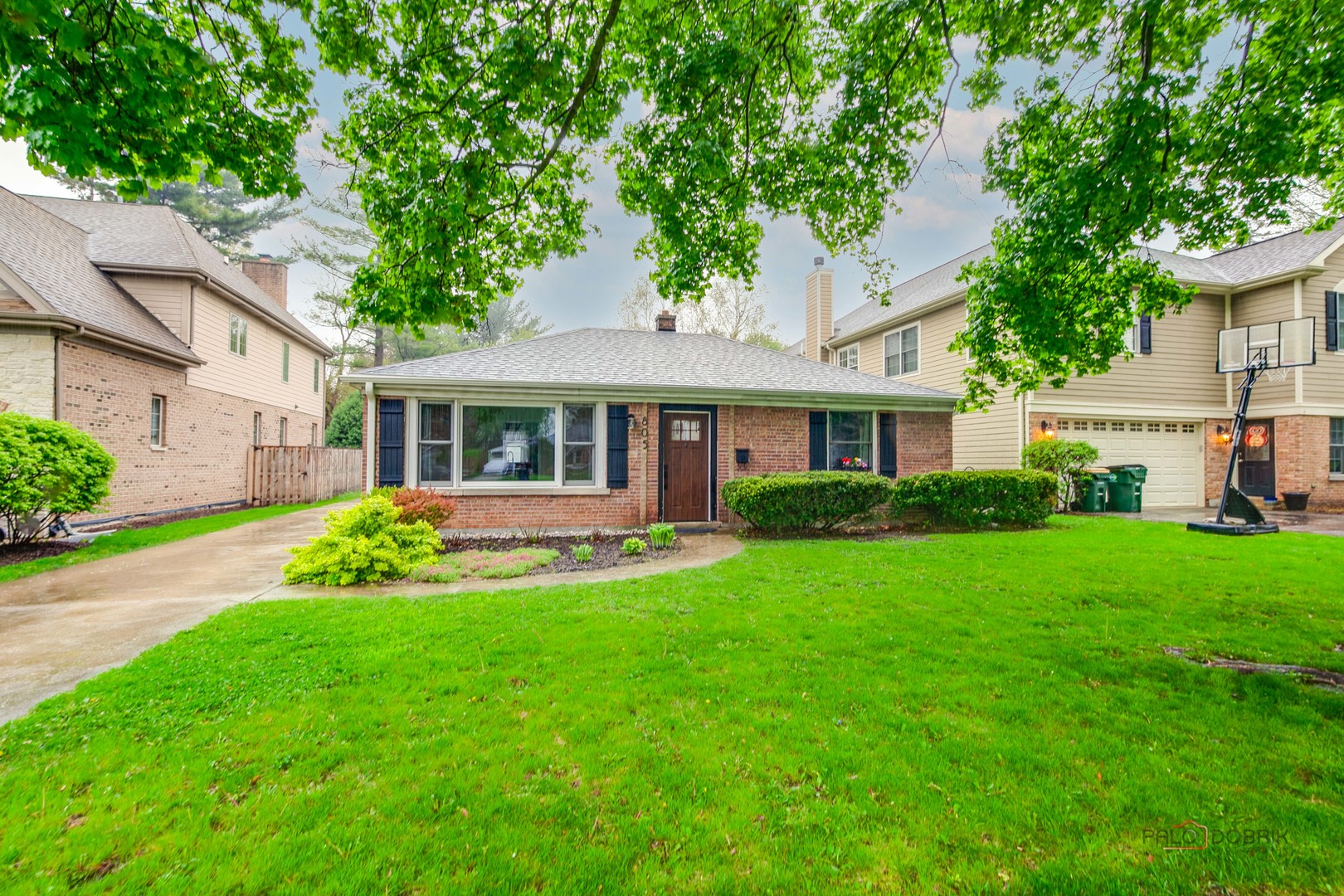 805 E Rockland Road, Libertyville, IL 60048