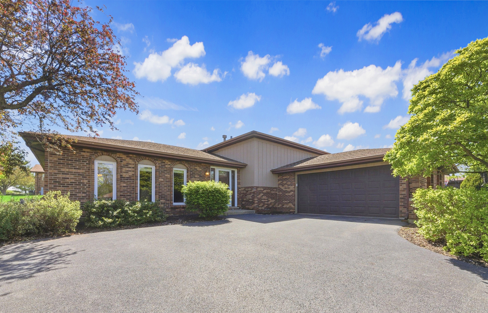 3517 Jacqueline Drive, Crete, IL 60417